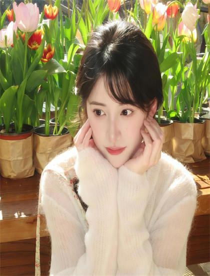 人物深度分析：尤妮的婚途中的的市场表现与观众反馈 理解角色的文化意义